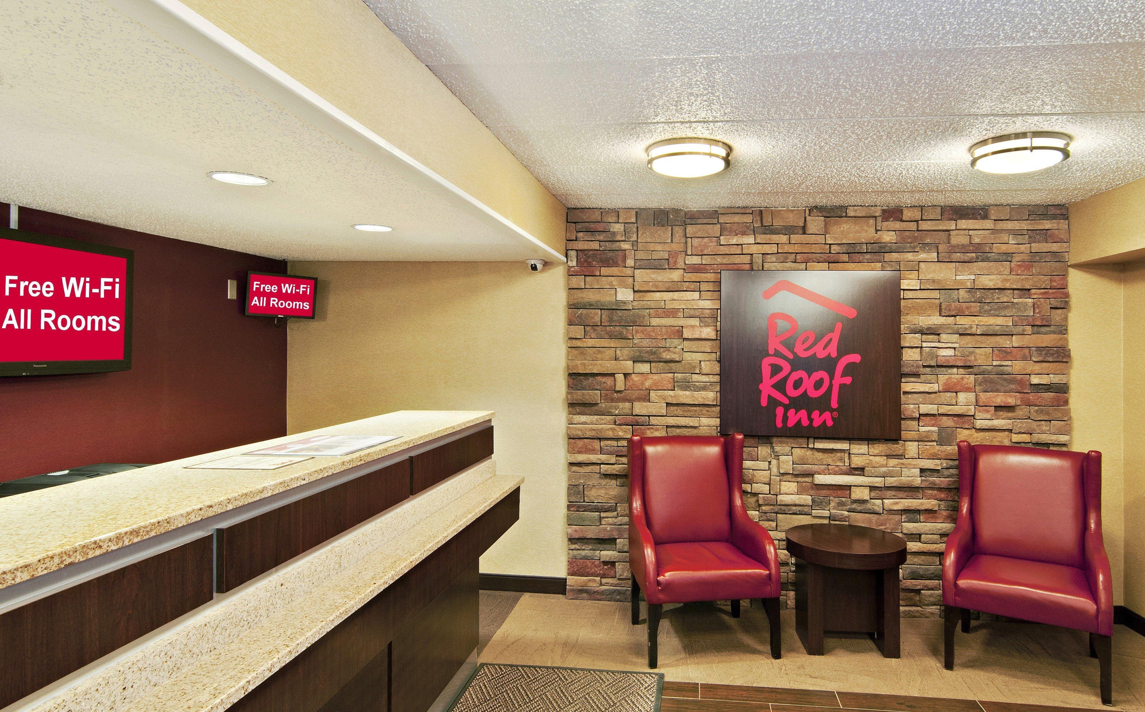 Red Roof Inn Fairmont Buitenkant foto